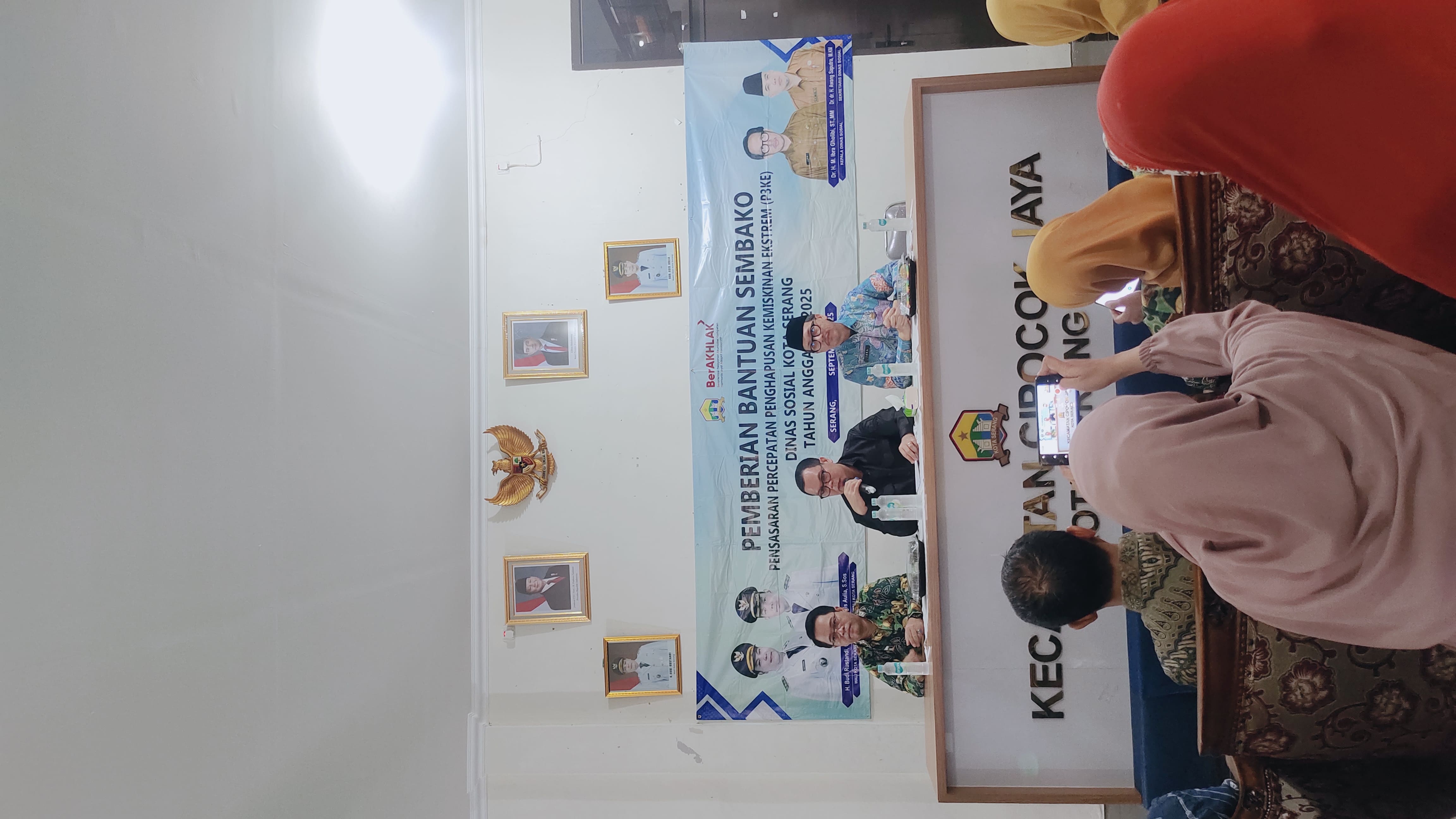 BANSOS FM