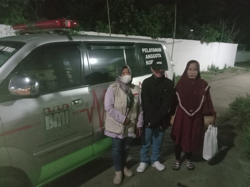 Menerima Laporan Warga Sakit yang Butuh Pendampingan dan Bantuan